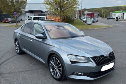 Skoda Superb 170.000 km 14.900 &euro; Dörzbach 74677