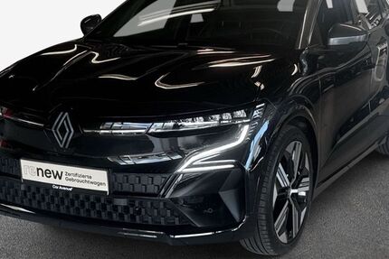 Renault Megane E-TECH 61.334 km 25.490 &euro; Saarbrücken 66115
