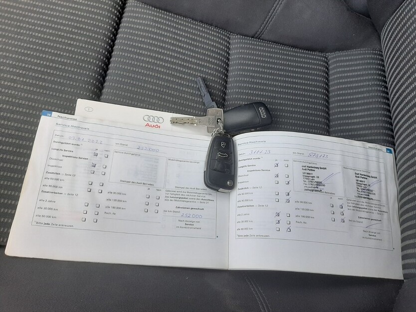 Audi A4 288.000 km 3.900 € Emmendingen 79312