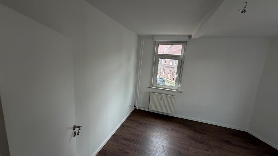 Etagenwohnung Nienburg (Weser) - 3 Zimmer, 85 m&sup2;, 650&euro; | Angebot:26670613