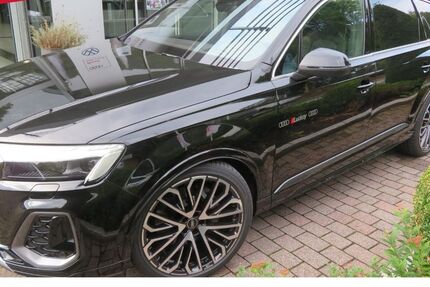 Audi Q7 6.600 km 99.770 € Marsberg 34431