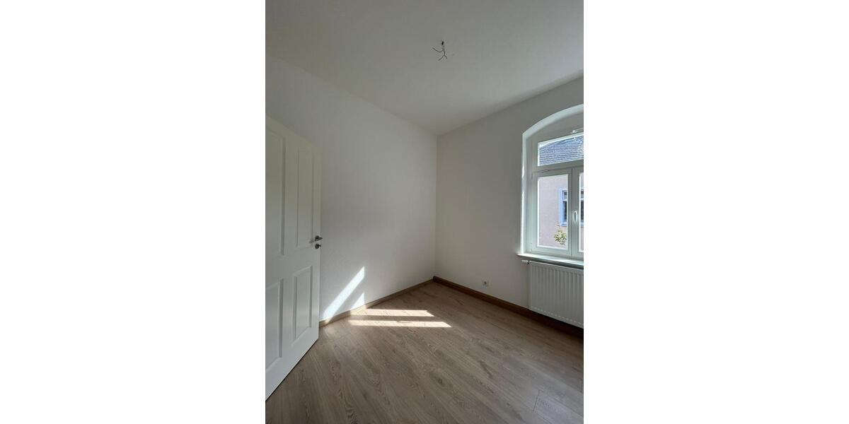 Etagenwohnung Heidenau - 2.5 Zimmer, 72 m&sup2;, 595&euro; | Angebot:25415863