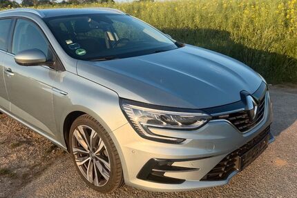 Renault Megane 186.543 km 12.299 &euro; Wiesbaden 65203