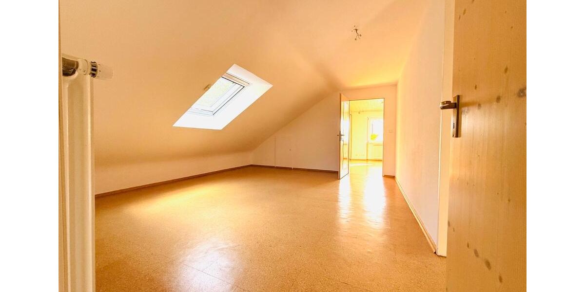 Einfamilienhaus Wertheim - 9 Zimmer, 231 m&sup2;, 535.000&euro; | Angebot:27110628