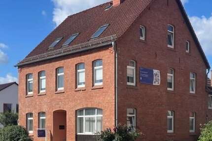 Haus Emmerthal - 14 Zimmer, 291 m&sup2;, 289.000&euro; | Angebot:22647450