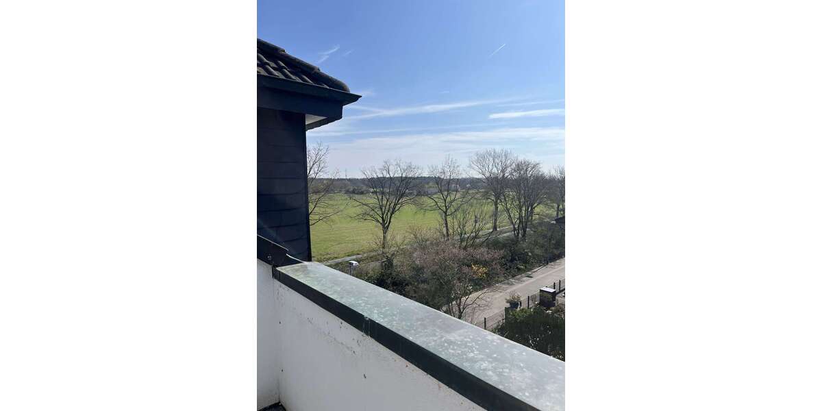 Etagenwohnung Obertshausen - 4 Zimmer, 115 m&sup2;, 1.150&euro; | Angebot:25831409