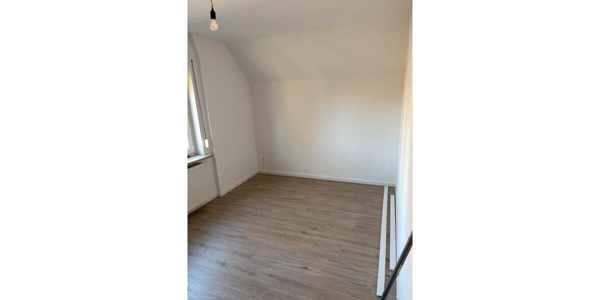 Dachgeschoßwohnung Faßberg - 2 Zimmer, 61 m&sup2;, 550&euro; | Angebot:25232040