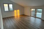 Etagenwohnung Rühen - 3 Zimmer, 100 m&sup2;, 1.000&euro; | Angebot:25352633