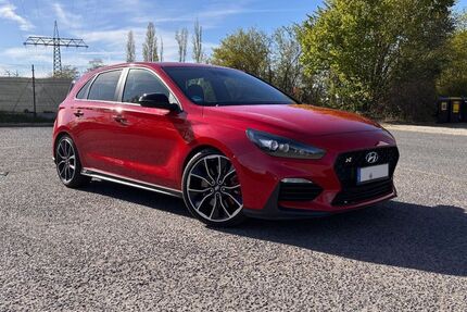Hyundai i30 40.658 km 23.900 &euro; Dresden 01237