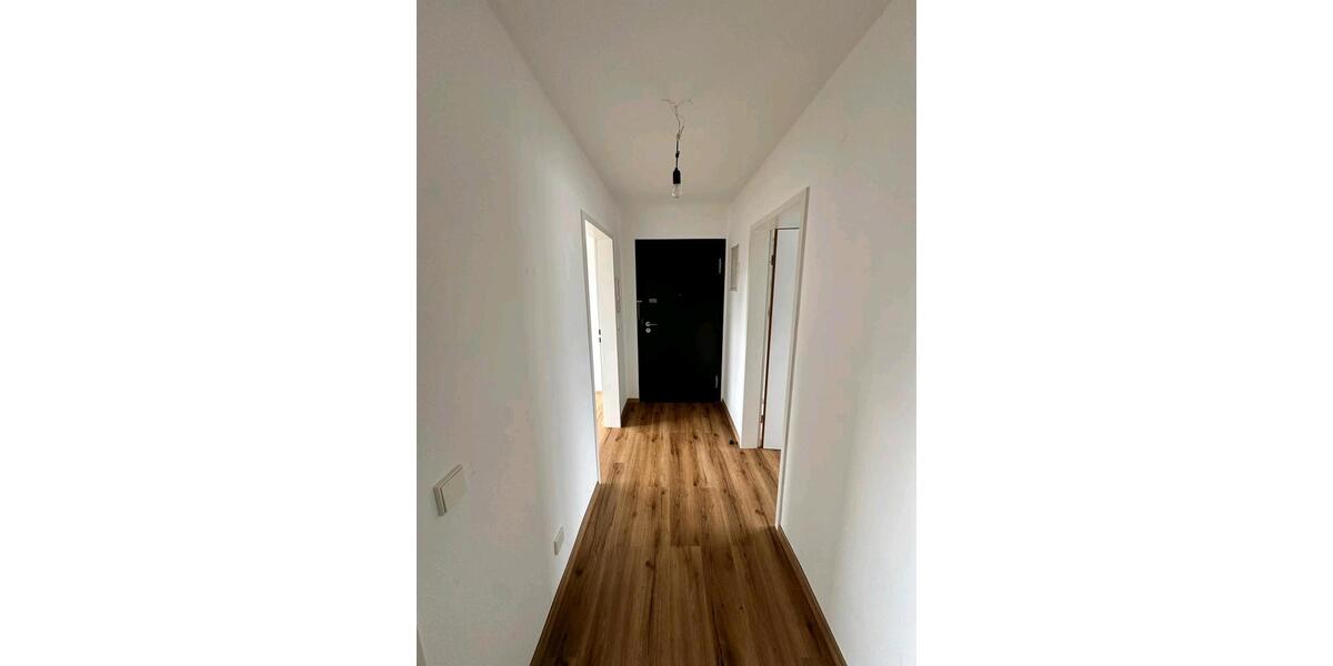 Dachgeschoßwohnung Trossingen - 2 Zimmer, 45 m&sup2;, 550&euro; | Angebot:26112358
