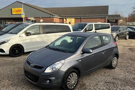 Hyundai i20 180.000 km 2.490 &euro; Berlin 13127
