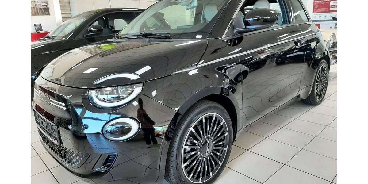 Fiat 500e 25.000 km 29.900 &euro; Nürnberg 90482