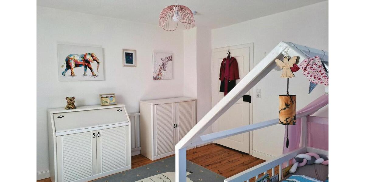 Einfamilienhaus Buttenwiesen - 5 Zimmer, 130 m&sup2;, 1.600&euro; | Angebot:25293846