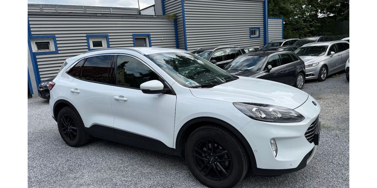 Ford Kuga 168.000 km 12.999 &euro; Detmold 32758