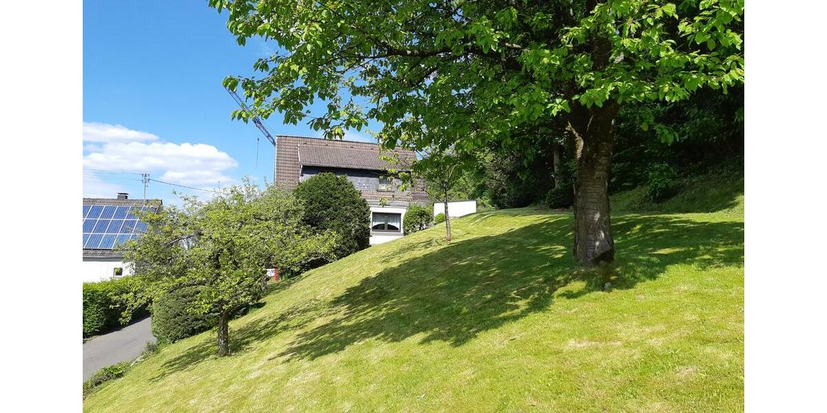 Einfamilienhaus Engelskirchen - 6 Zimmer, 130 m&sup2;, 1.200&euro; | Angebot:25352177