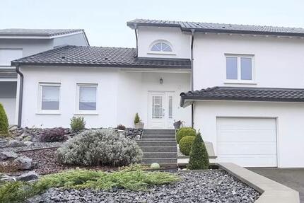 Haus Saarlouis - 6 Zimmer, 160 m&sup2;, 330.000&euro; | Angebot:26338923