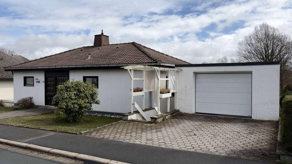 Einfamilienhaus Münchberg - 6 Zimmer, 170 m&sup2;, 1.200&euro; | Angebot:26420574