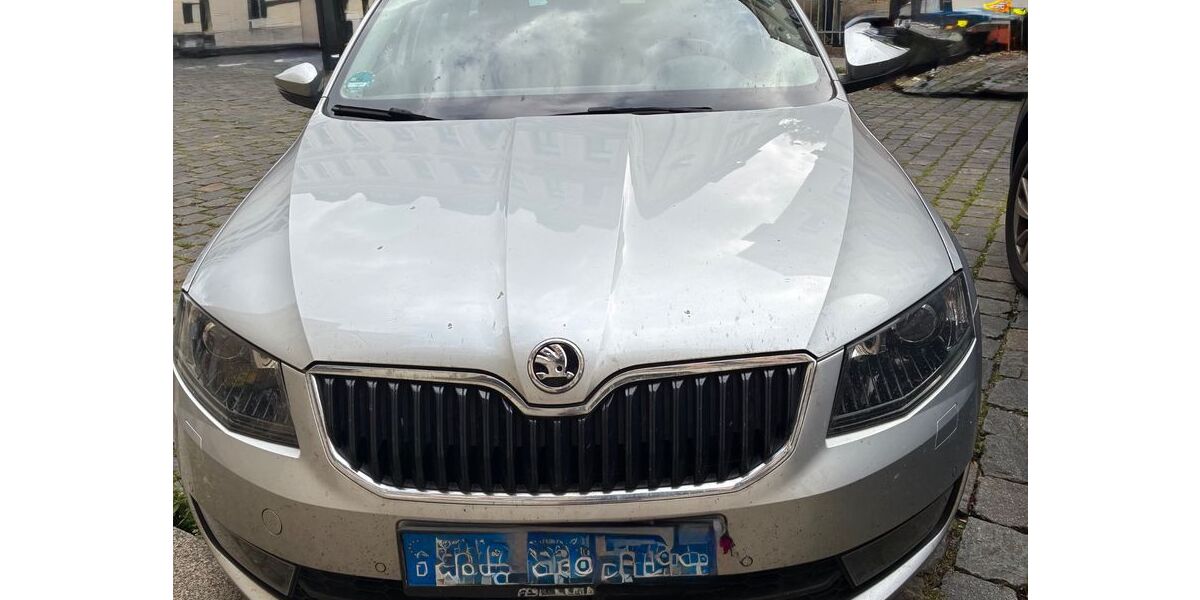 Skoda Octavia 126.500 km 12.900 &euro; Leipzig 04275