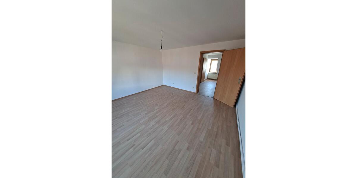 Dachgeschoßwohnung Bernburg (Saale) - 2 Zimmer, 45 m&sup2;, 513&euro; | Angebot:25570881
