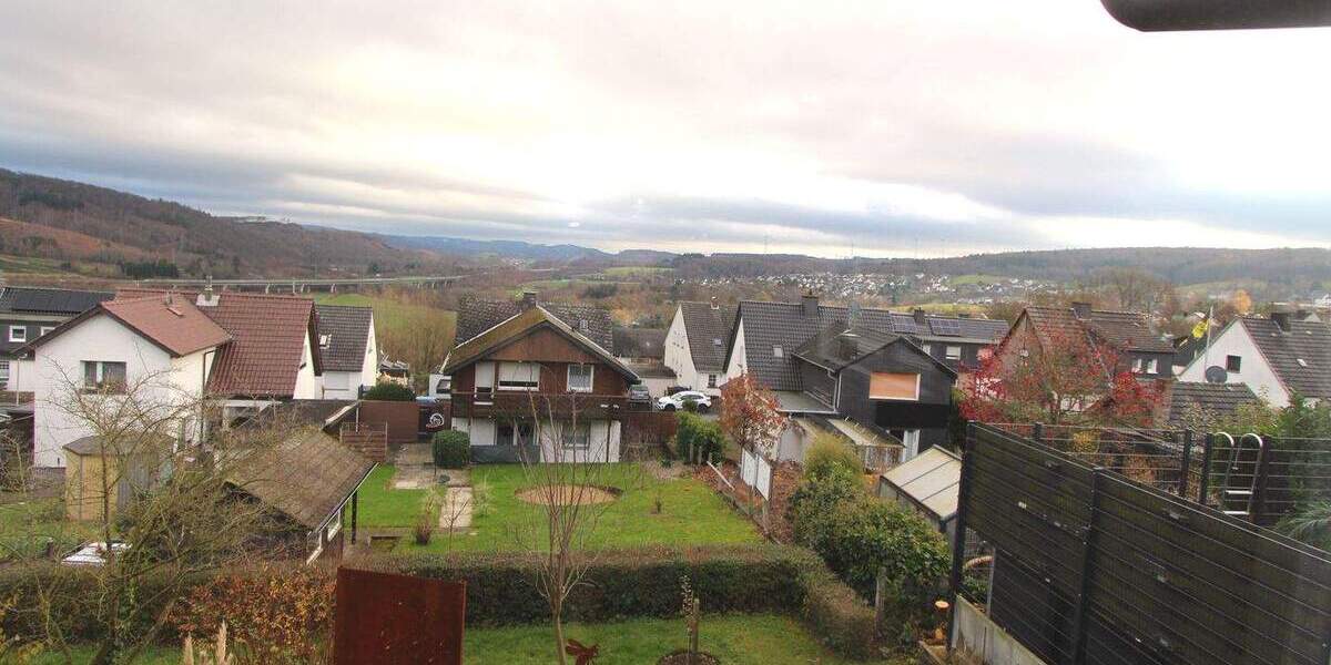 3 Zimmer Wohnung in ruhiger Lage mit traumhaftem Blick über das Ruhrtal! 3 zimmer