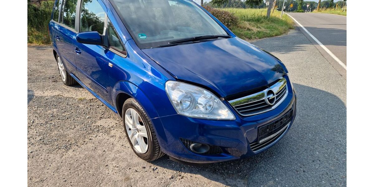 Opel Zafira 235.000 km 1.699 &euro; Melle 49324