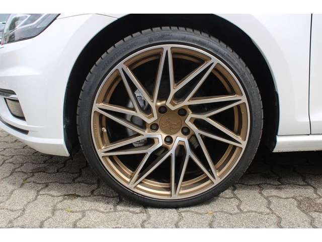 VW Golf 72.300 km 16.999 &euro; Kandern 79400