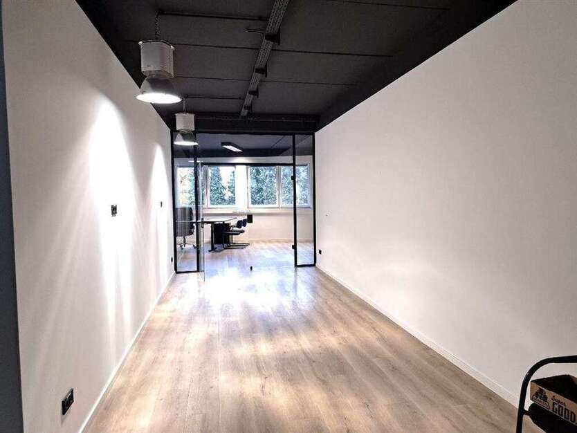 Büro in Bergisch Gladbach 2.600 € 279 m²