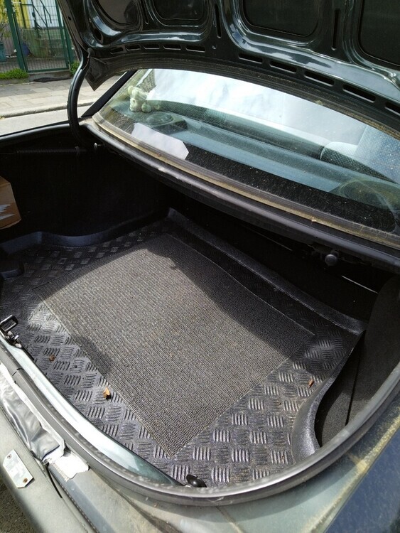 Ford Siera 96.000 km 2.000 € Berlin 10178