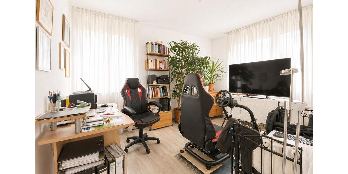 Etagenwohnung Freiberg am Neckar - 3 Zimmer, 76 m&sup2;, 1.145&euro; | Angebot:26395454