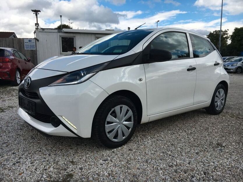 Aygo (X)