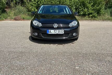 VW Golf 141.000 km 6.800 &euro; Altheim 89174