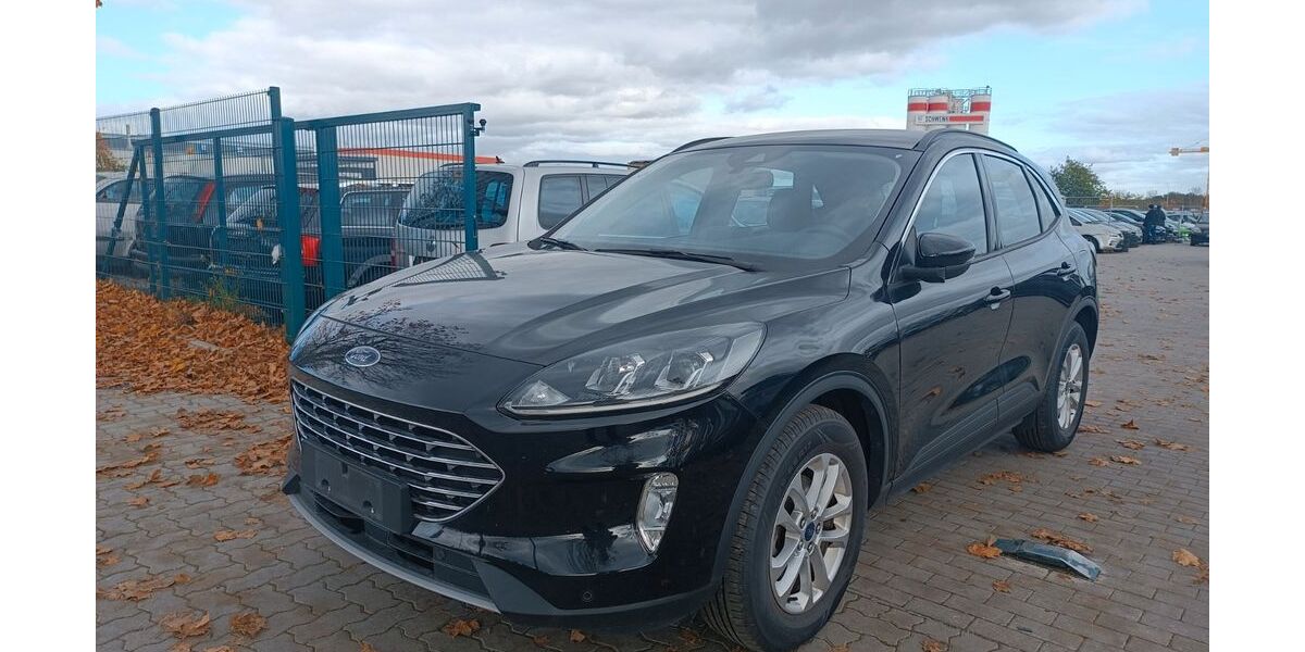 Ford Kuga 153.000 km 11.990 &euro; Mittenwalde 15749