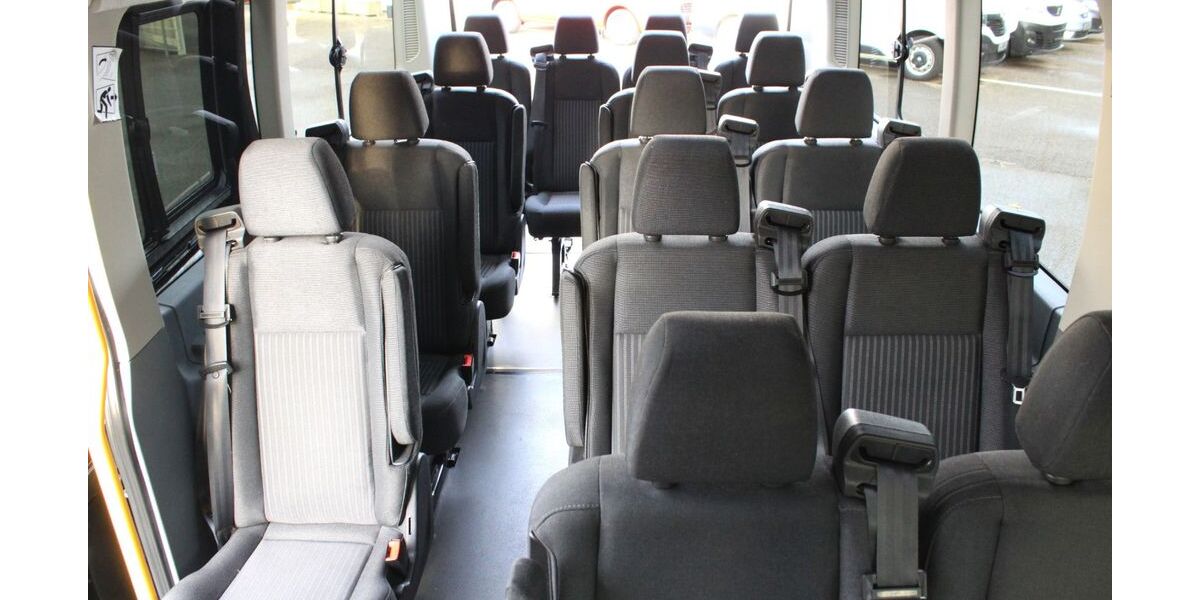 Ford Transit 102.500 km 28.800 &euro; Sindelfingen 71065