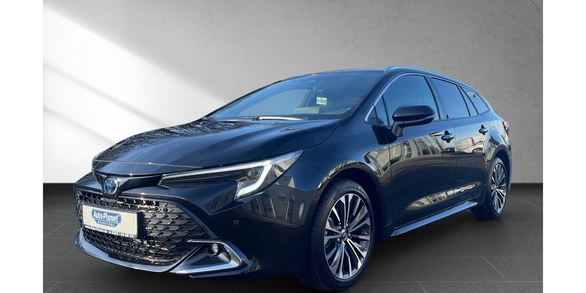 Toyota Corolla 8.197 km 29.990 &euro; Gera 07554
