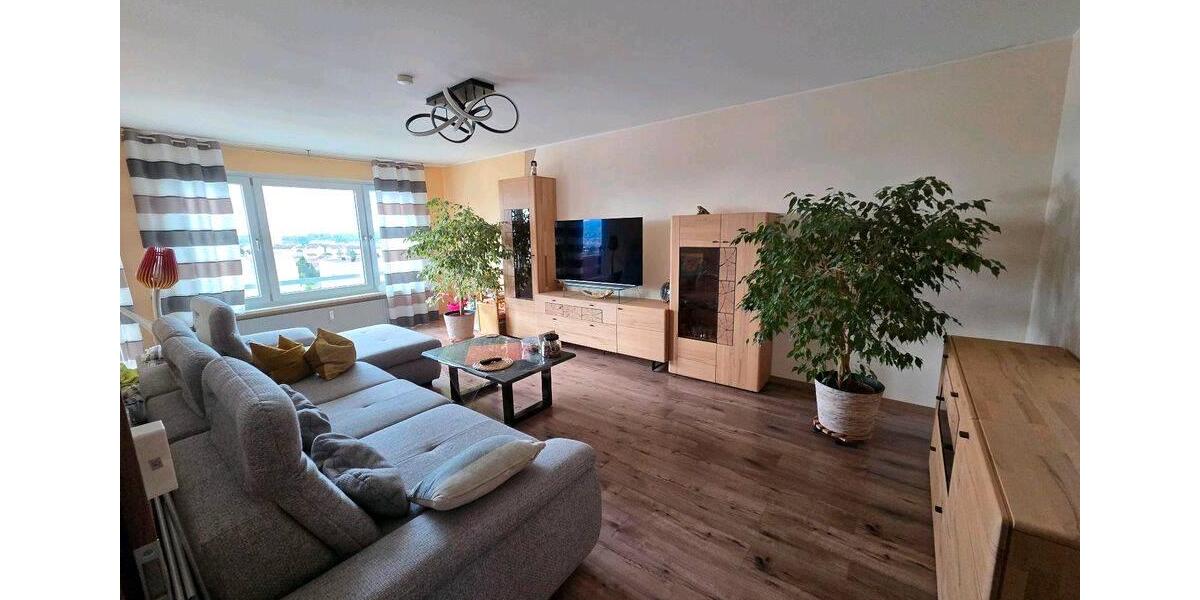 Etagenwohnung Bensheim - 4.5 Zimmer, 104 m&sup2;, 350.000&euro; | Angebot:26866322