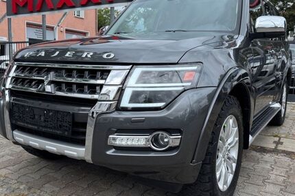 Mitsubishi Pajero 166.110 km 28.900 &euro; Berlin 12351