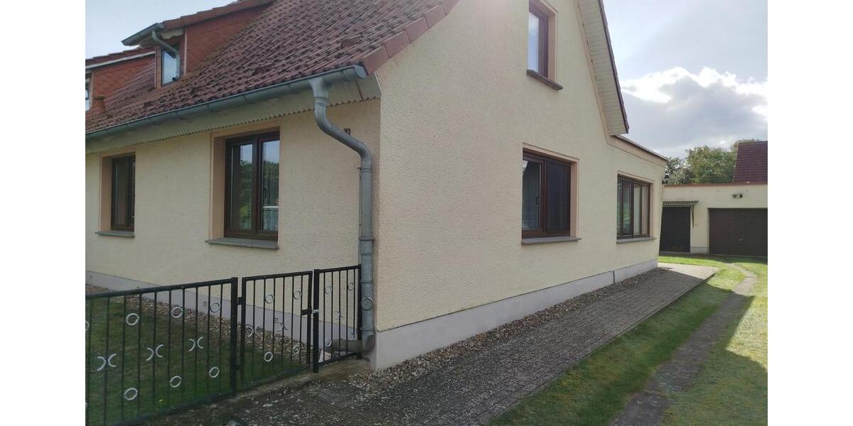 Doppelhaushälfte Plau am See - 3 Zimmer, 100 m&sup2;, 139.000&euro; | Angebot:23356224