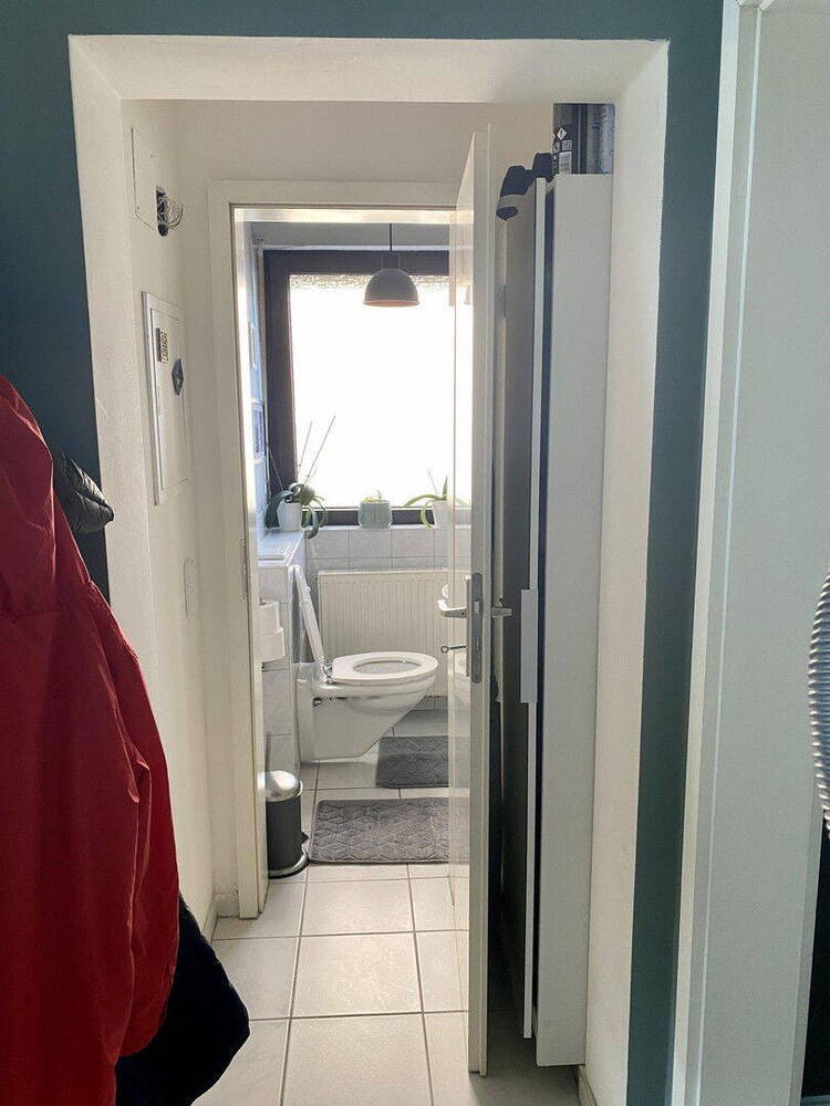 Attraktive, helle 3 ZKB-Wohnung mit neuw. EBK, Wintergarten und Garage in Süd-West-Lage