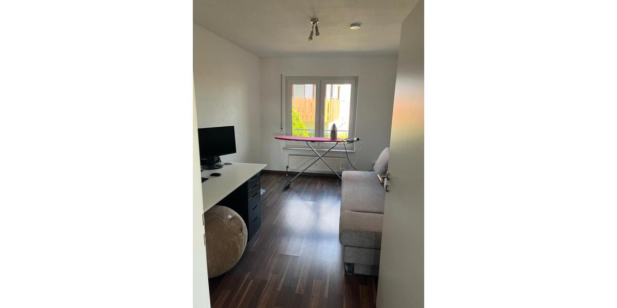 Hochparterre Brackenheim - 3.5 Zimmer, 84 m&sup2;, 335.000&euro; | Angebot:26337452