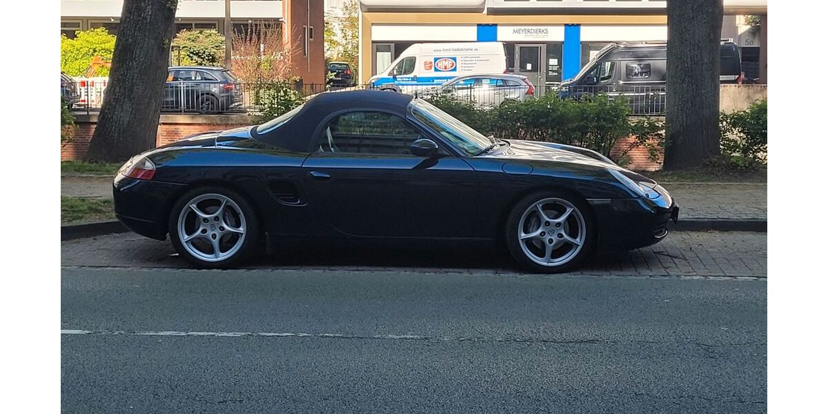 Porsche Boxster 159.700 km 17.500 &euro; Oldenburg 26125