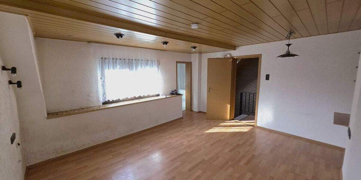 Doppelhaushälfte Saarland - Quierschied Fischbach - 5 Zimmer, 145 m&sup2;, 225.000&euro; | Angebot:25355487