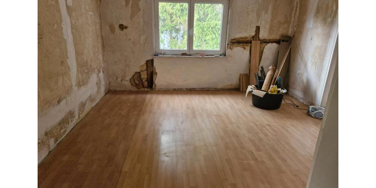 Einfamilienhaus Schwalmtal - 6 Zimmer, 125 m&sup2;, 90.000&euro; | Angebot:26710391