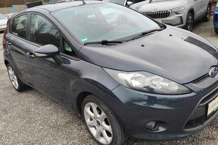 Ford Fiesta 86.000 km 6.800 € Reutlingen 72766