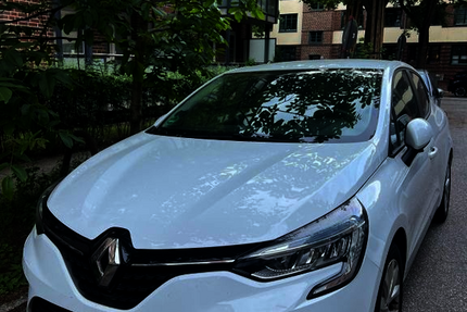 Renault Clio 72.000 km 12.400 &euro; Hamburg 22307