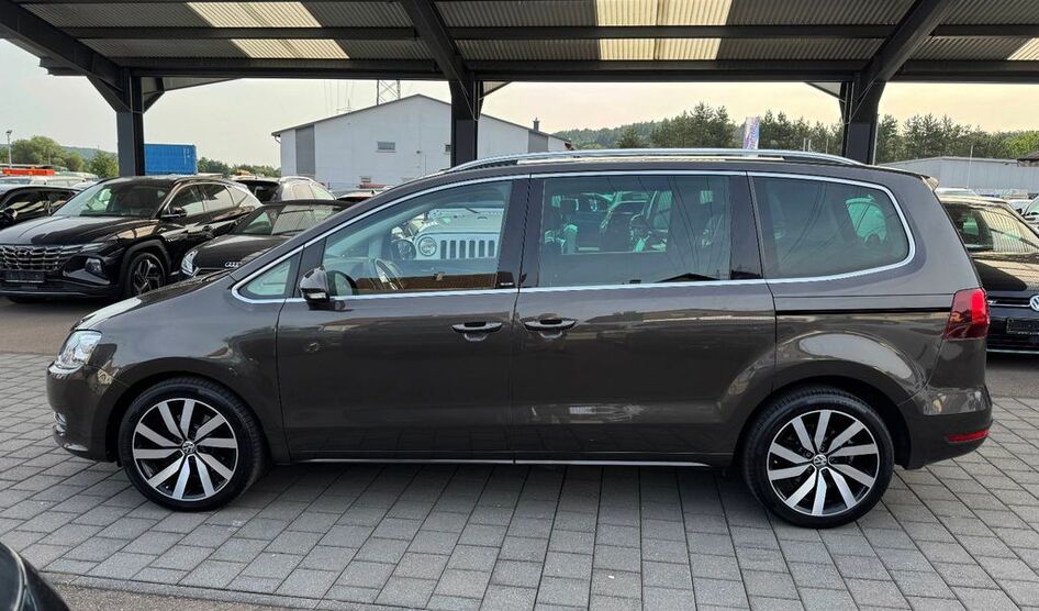 VW Sharan 191.124 km 15.990 € Nalbach 66809