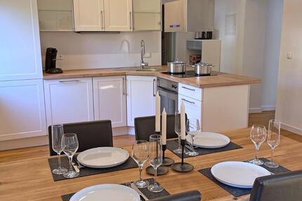 3 ZKB Maisonette Wohnung mit großem Balkon und 2 Bädern in Wolf 3 zimmer