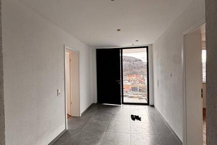 Wohnung Albstadt Gemarkung Onstmettingen - 3 Zimmer, 93 m&sup2;, 950&euro; | Angebot:26102762