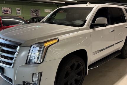 Cadillac Escalade 115.000 km 39.600 &euro; Gottmadingen 78244