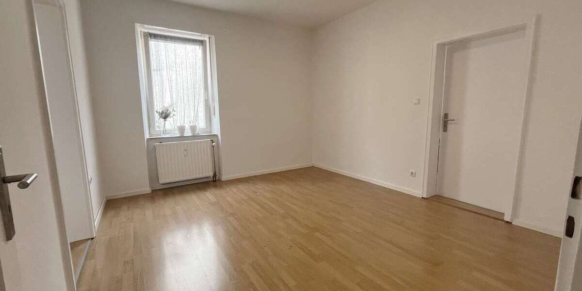 Etagenwohnung Augsburg Oberhausen - 3 Zimmer, 67 m&sup2;, 850&euro; | Angebot:26039935