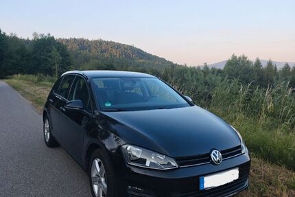 VW Golf 127.100 km 7.200 &euro; Miltach 93468